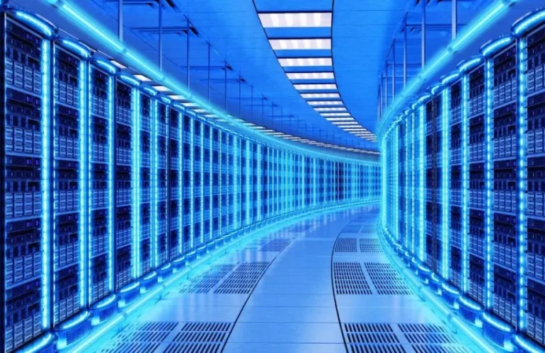 Data Center Hyperscale for a Texas commercial facility, installed and serviced by Kingsedco